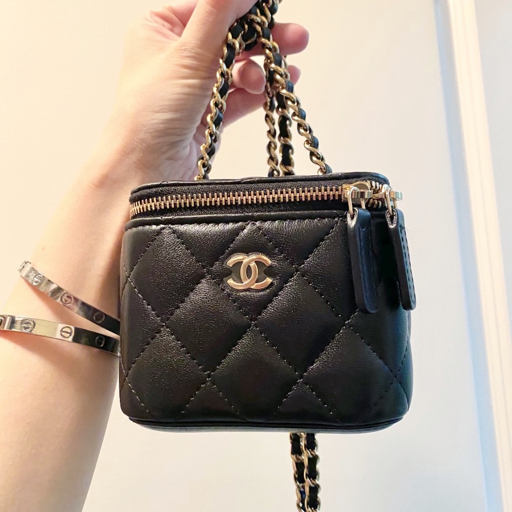 Chanel 21c mini vanity - lambskin ghw
